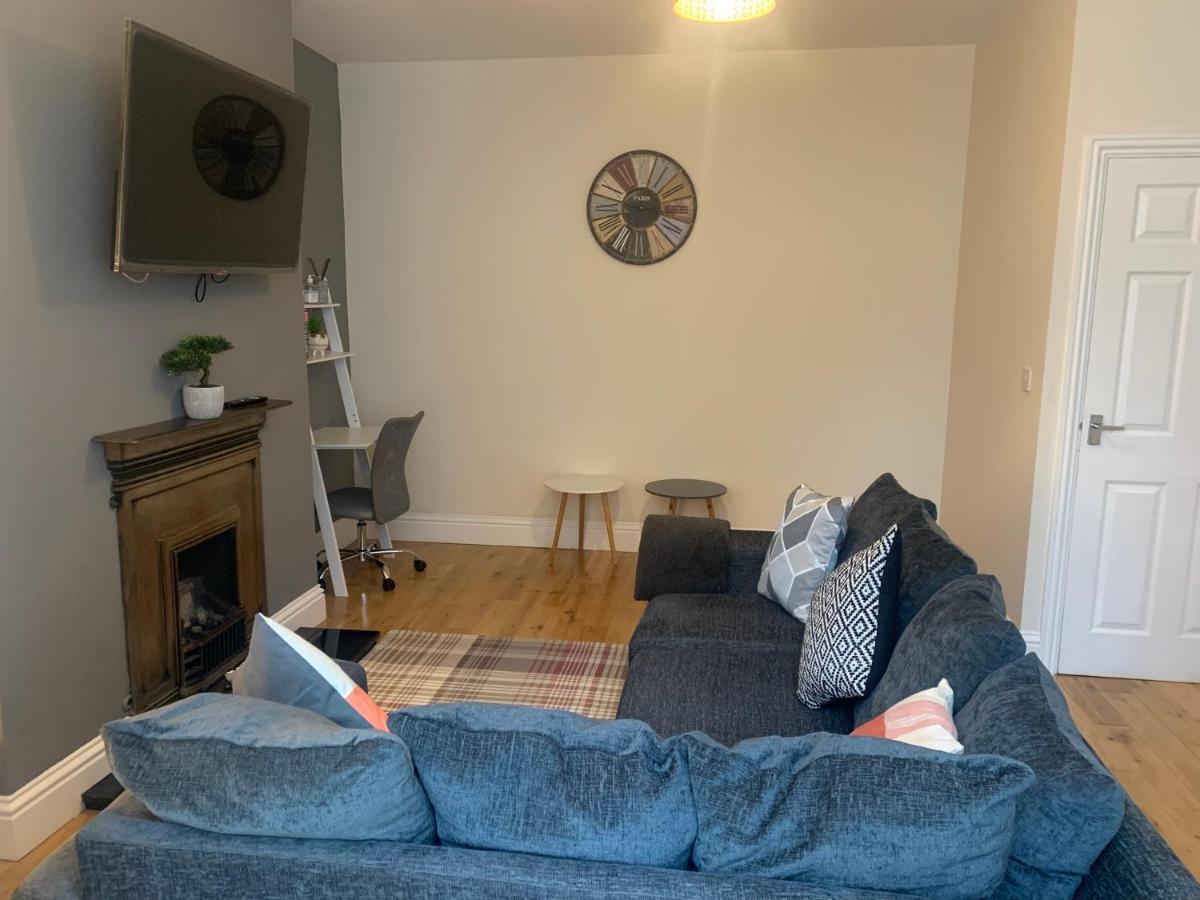 Gateshead Serviced Apartment Ideal For Contractors And Vacationing Exterior foto